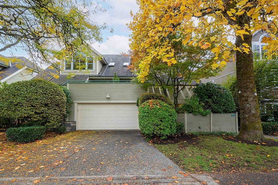 12 229 E 8th Street North Vancouver, BC - 31