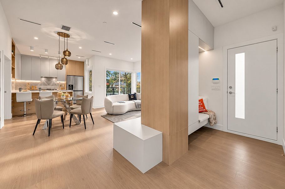 1 3391 Price Street Vancouver, BC - 4