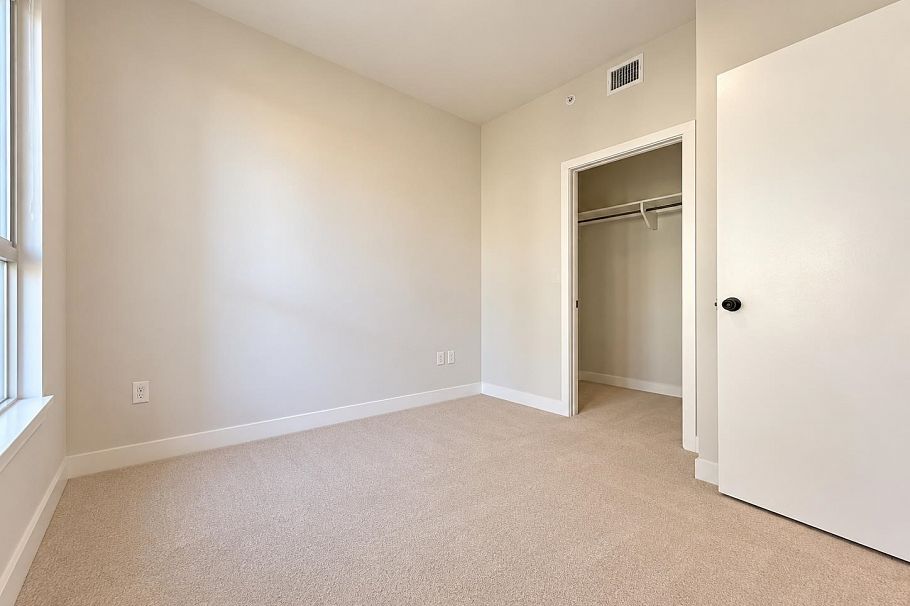 407 5380 Crooked Branch Road Vancouver, BC - 14