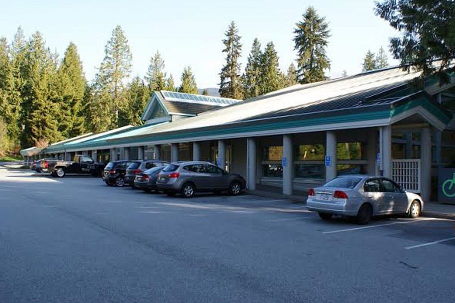 65 1930 Cedar Village Crescent North Vancouver, BC - 25