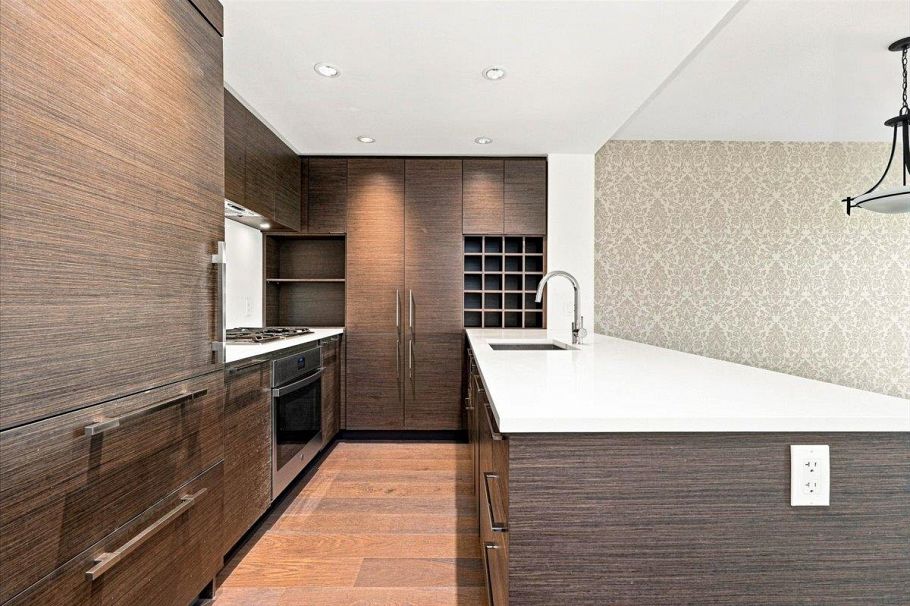 619 5955 Birney Avenue Vancouver, BC - 3