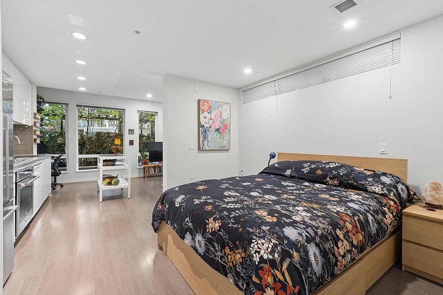 113 277 W 1st Street North Vancouver, BC - 10