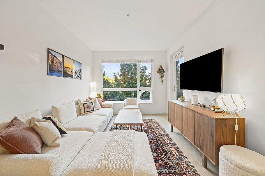 214 1621 Hamilton Avenue North Vancouver, BC - 6