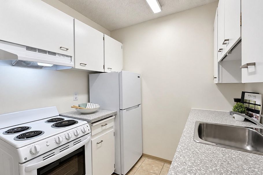 110 2033 W 7th Avenue Vancouver, BC - 22