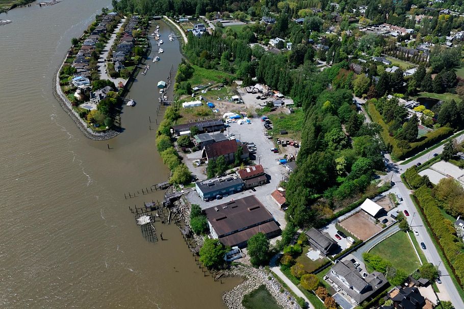 7520 Balaclava Street Vancouver, BC - 35