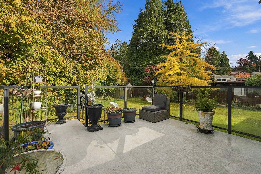 444 Evergreen Place North Vancouver, BC - 37