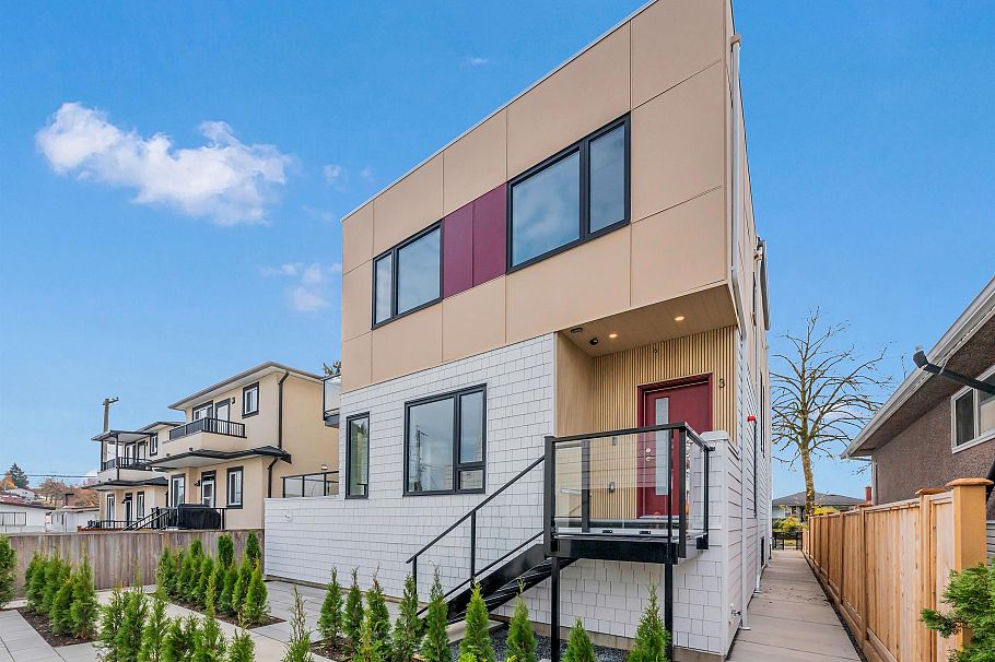 3 3391 Price Street Vancouver, BC - 20