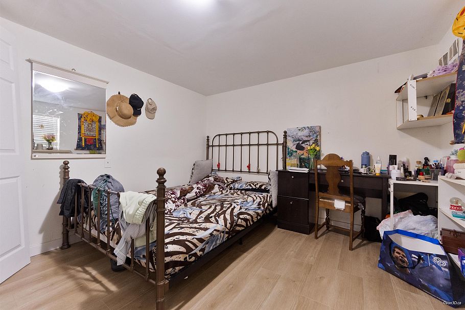 6187 Arlington Street Vancouver, BC - 34