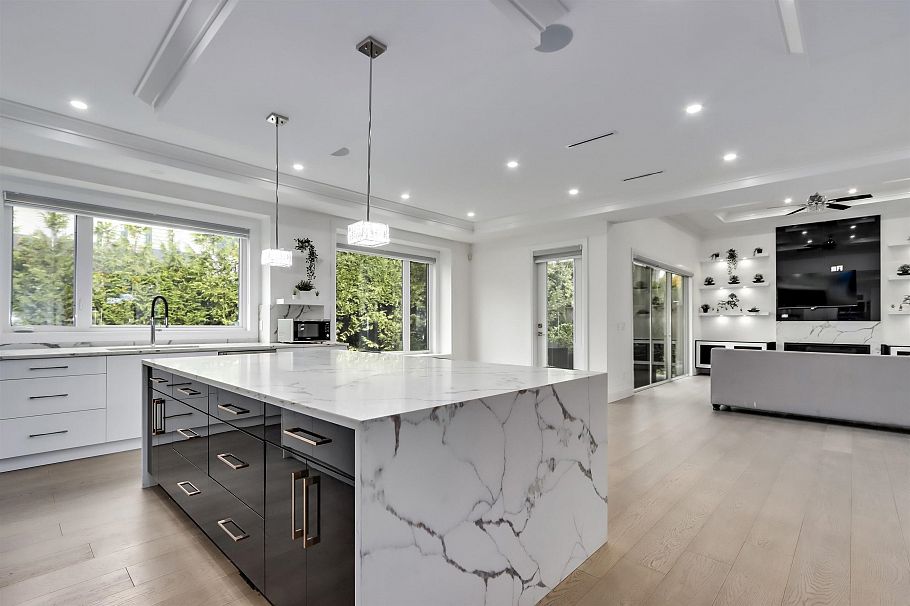 3560 Highland Boulevard North Vancouver, BC - 11