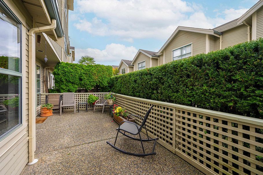 12 229 E 8th Street North Vancouver, BC - 11