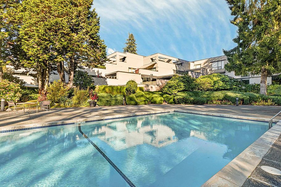 320 4900 Cartier Street Vancouver, BC - 31