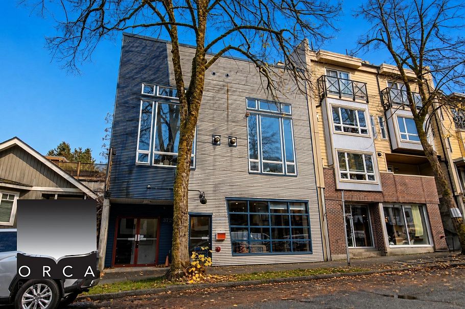 3 3726 COMMERCIAL STREET, Vancouver BC V5N 4G2 Vancouver, BC - 2