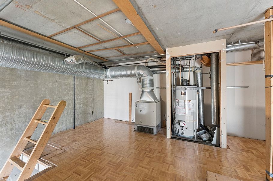 222 2001 Wall Street Vancouver, BC - 20