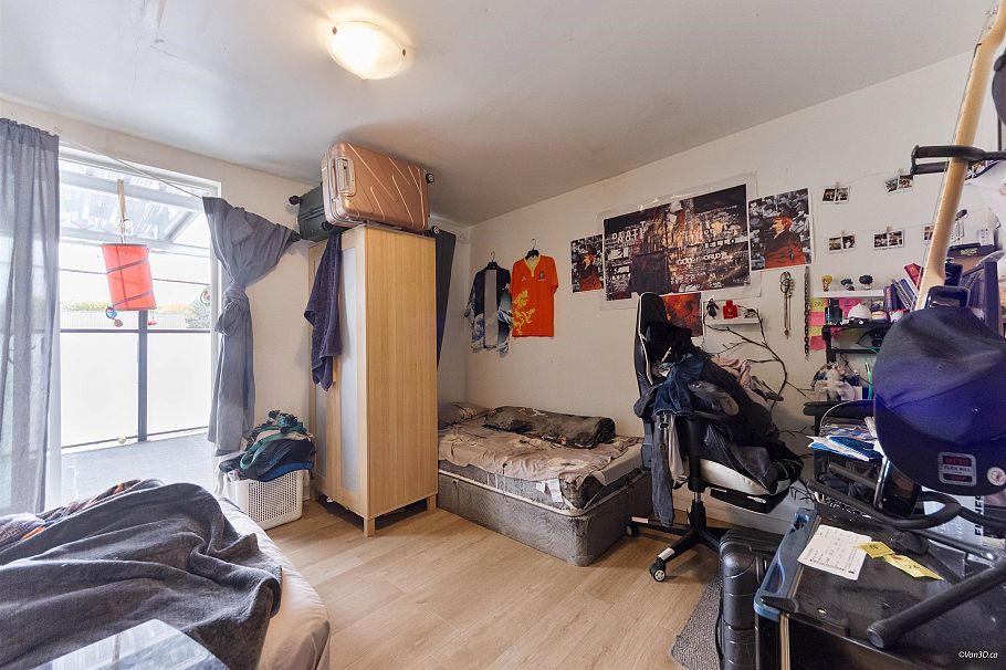 6187 Arlington Street Vancouver, BC - 16