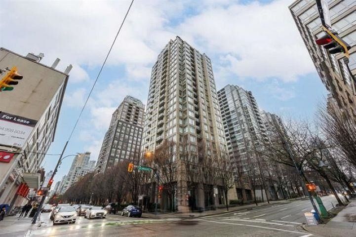 2208 1001 Homer Street Vancouver, BC - 1