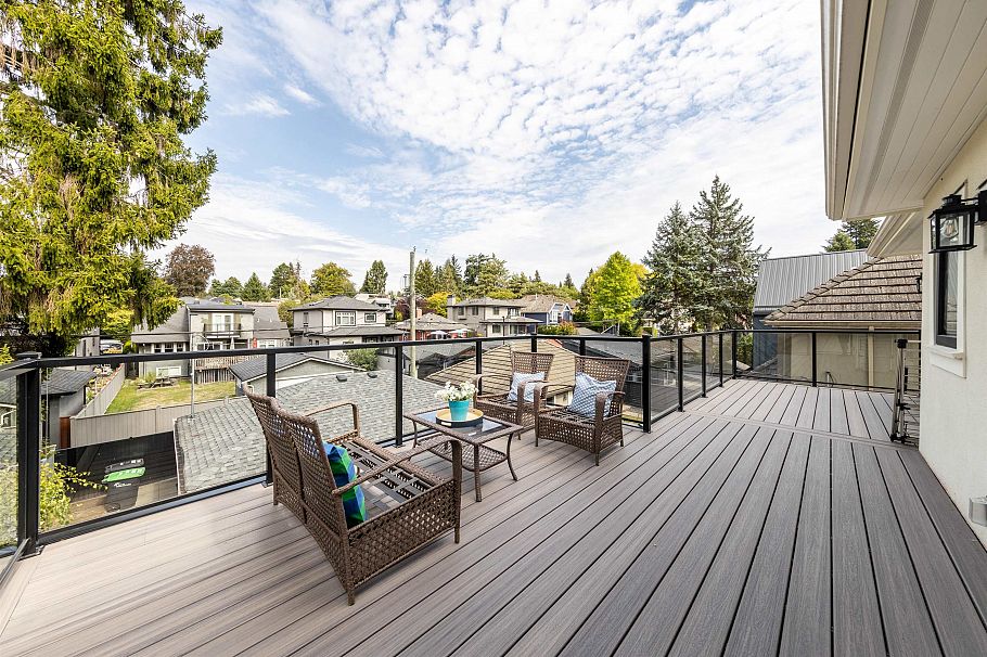 2755 W 38th Avenue Vancouver, BC - 31