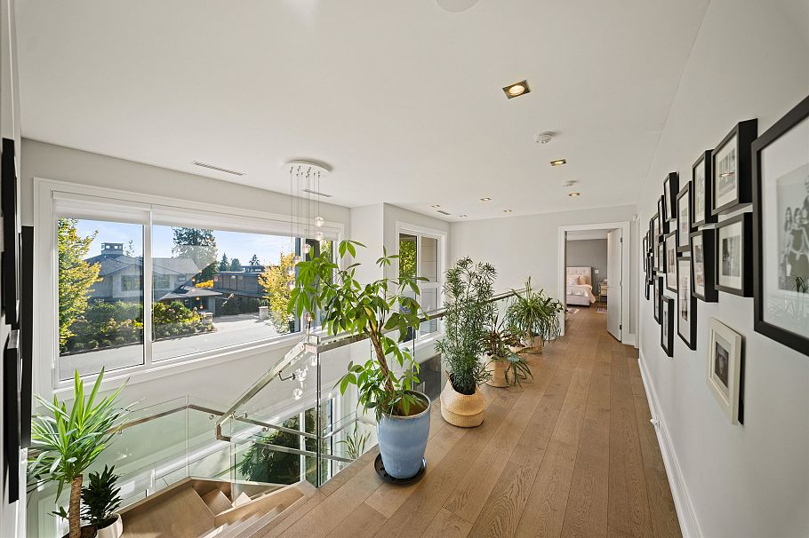 966 Beaumont Drive North Vancouver, BC - 21