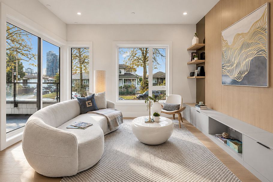 1 3391 Price Street Vancouver, BC - 9