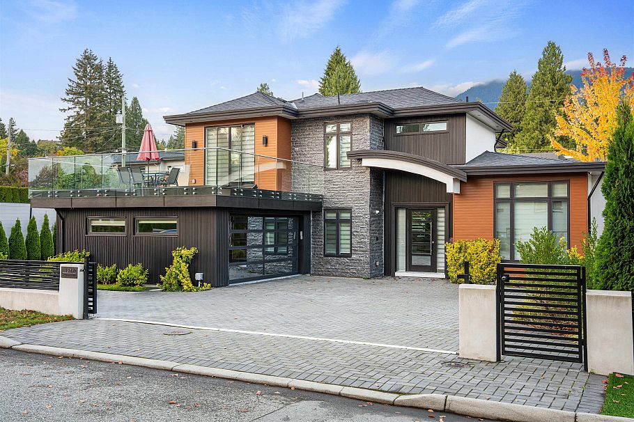 3560 Highland Boulevard North Vancouver, BC - 31