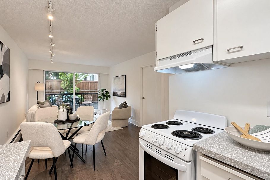 110 2033 W 7th Avenue Vancouver, BC - 20