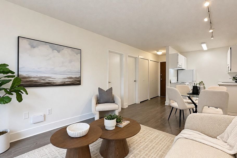 110 2033 W 7th Avenue Vancouver, BC - 17