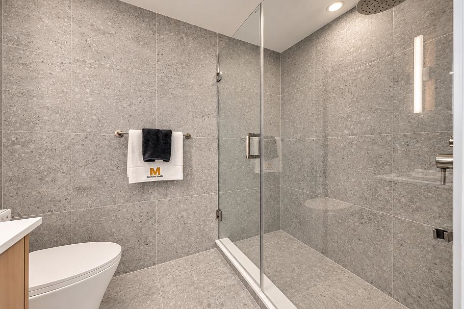 3 3391 Price Street Vancouver, BC - 11