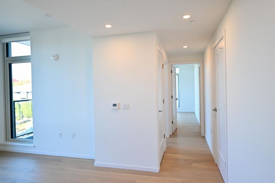 306 8486 Oak Street Vancouver, BC - 12