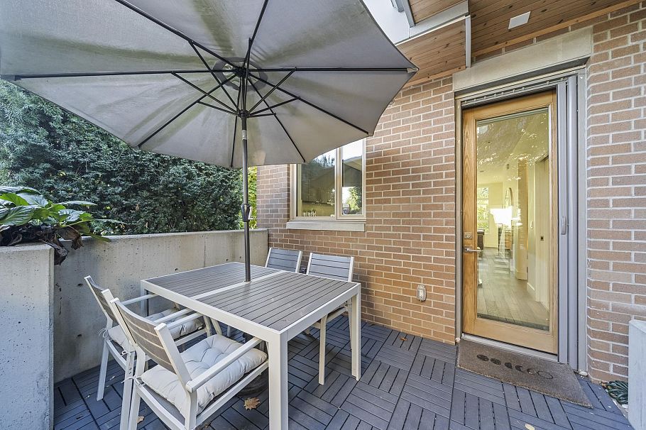 5552 Oak Street Vancouver, BC - 9