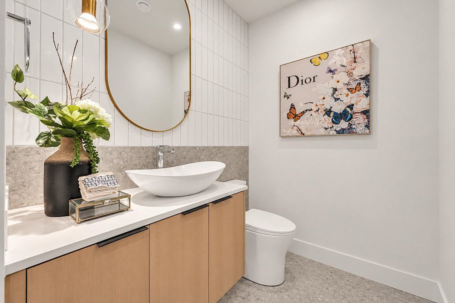 1 3391 Price Street Vancouver, BC - 15