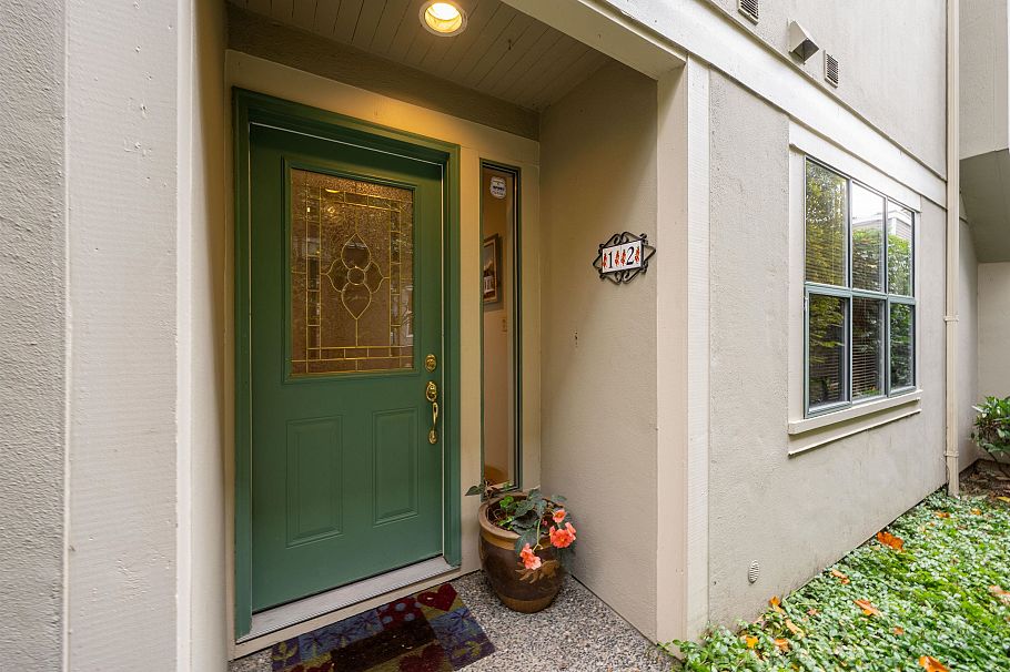 12 229 E 8th Street North Vancouver, BC - 28