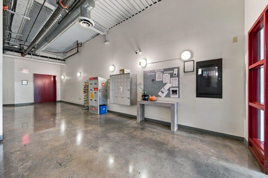 311 272 E 4th Avenue Vancouver, BC - 20