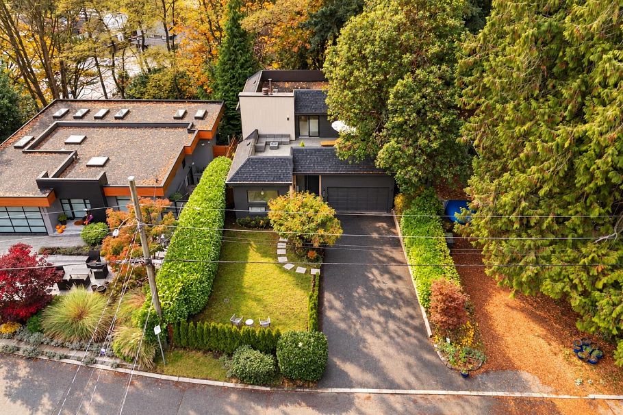 2221 Bowser Avenue North Vancouver, BC - 5