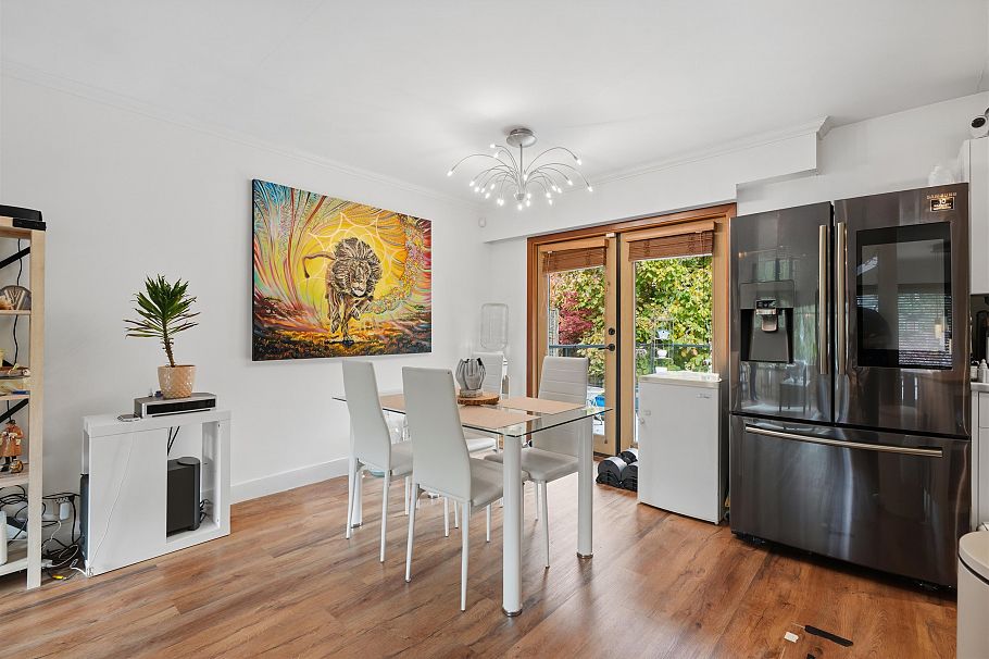 444 Evergreen Place North Vancouver, BC - 11