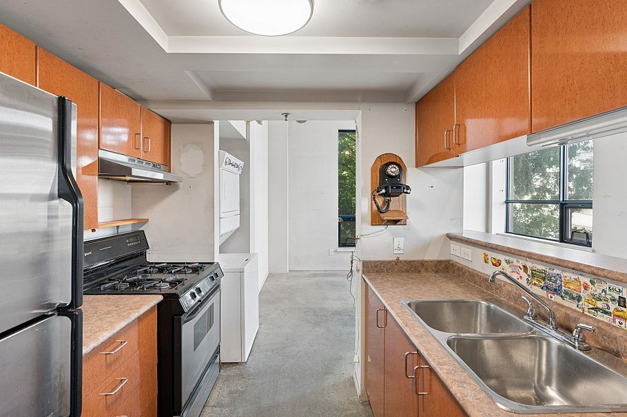 222 2001 Wall Street Vancouver, BC - 17