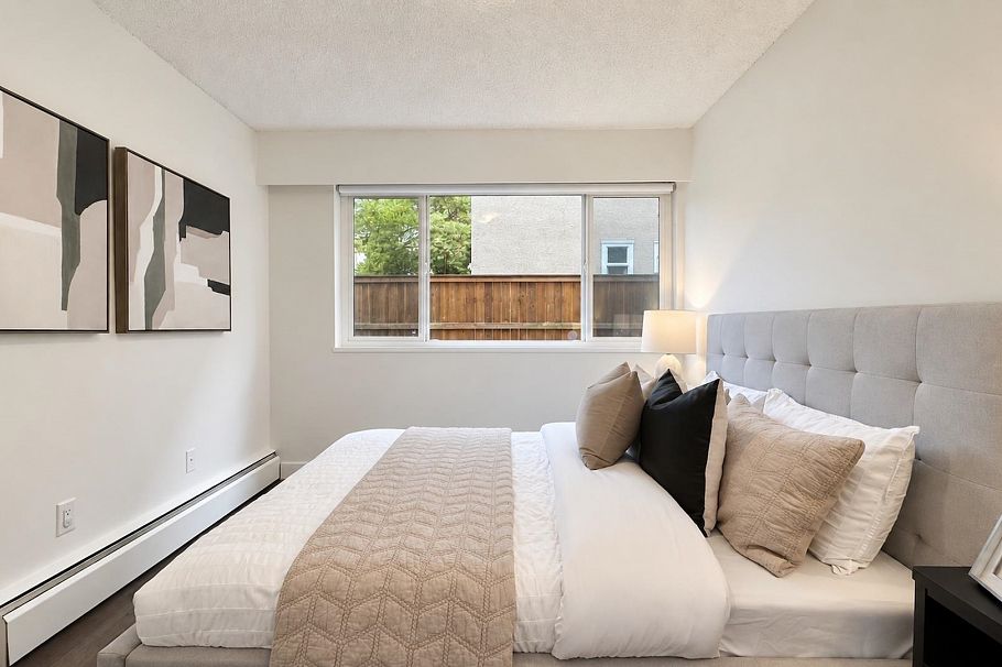 110 2033 W 7th Avenue Vancouver, BC - 6