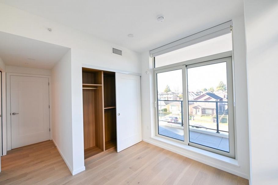 306 8486 Oak Street Vancouver, BC - 14