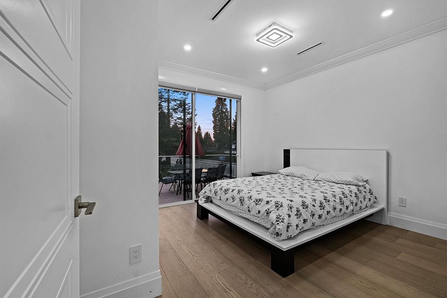 3560 Highland Boulevard North Vancouver, BC - 22