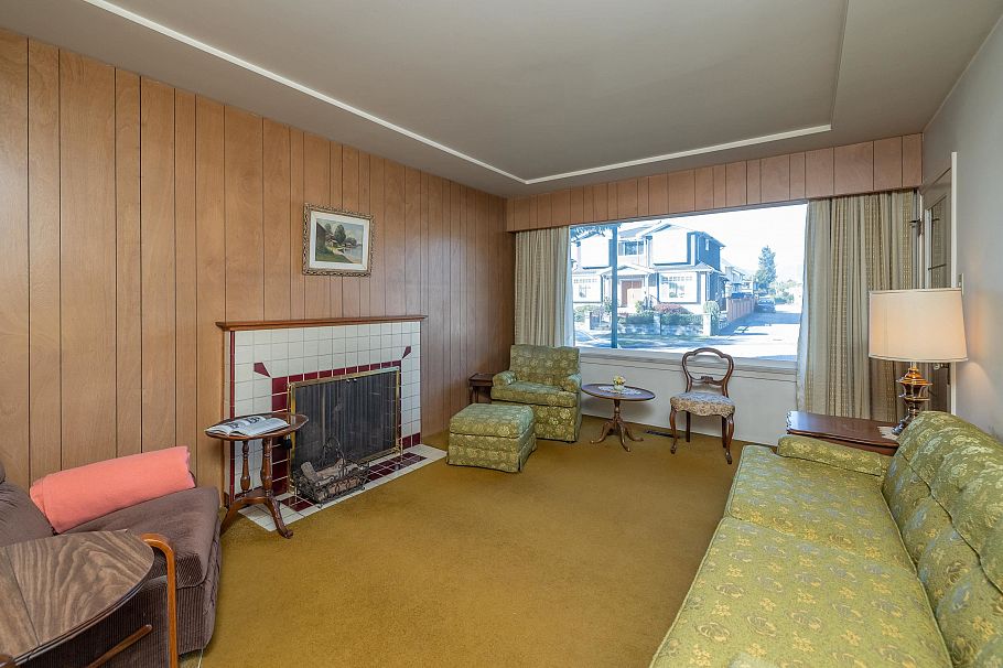 3368 Parker Street Vancouver, BC - 5