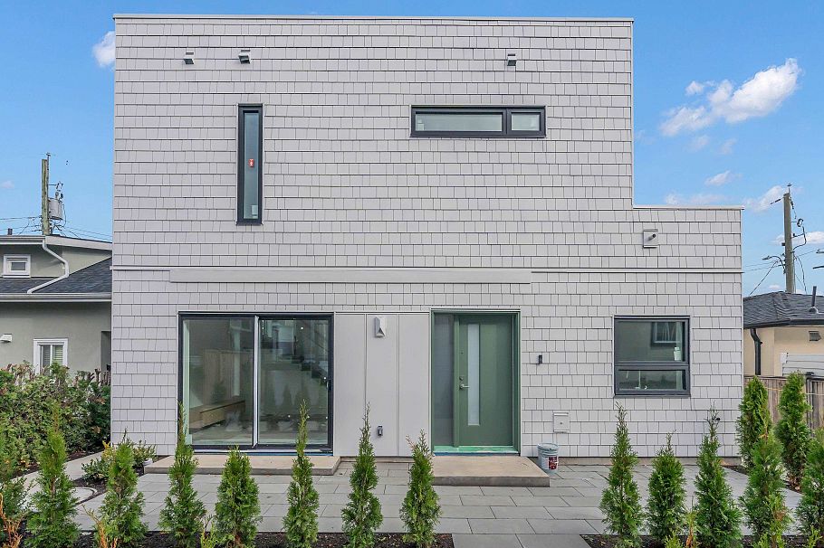 3389 Price Street Vancouver, BC - 3
