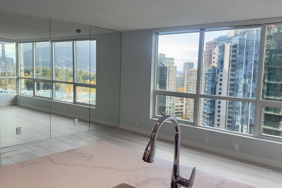 2303 555 Jervis Street Vancouver, BC - 5