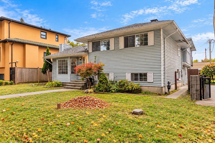 6187 Arlington Street Vancouver, BC - 2