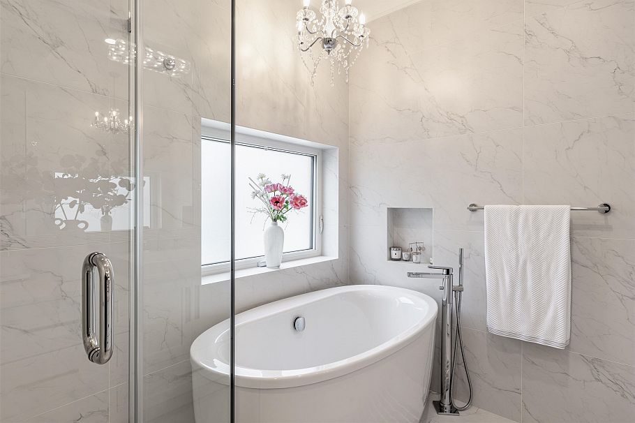 2755 W 38th Avenue Vancouver, BC - 25