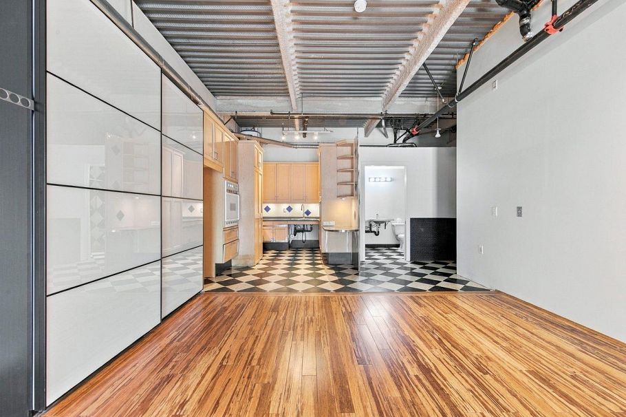 311 272 E 4th Avenue Vancouver, BC - 8