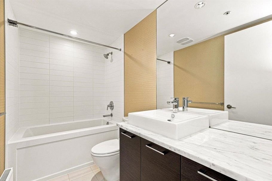 619 5955 Birney Avenue Vancouver, BC - 17