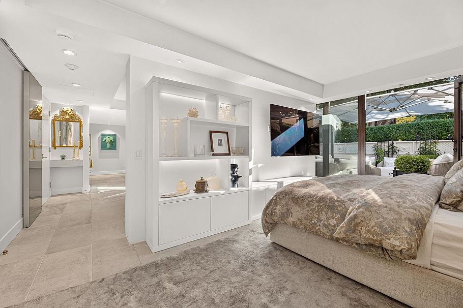 320 4900 Cartier Street Vancouver, BC - 25