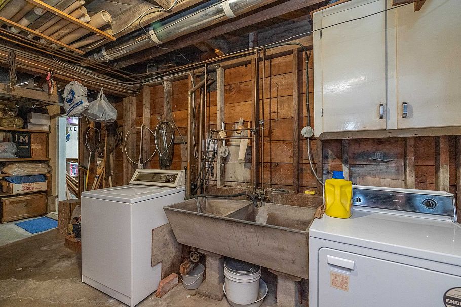 3368 Parker Street Vancouver, BC - 26