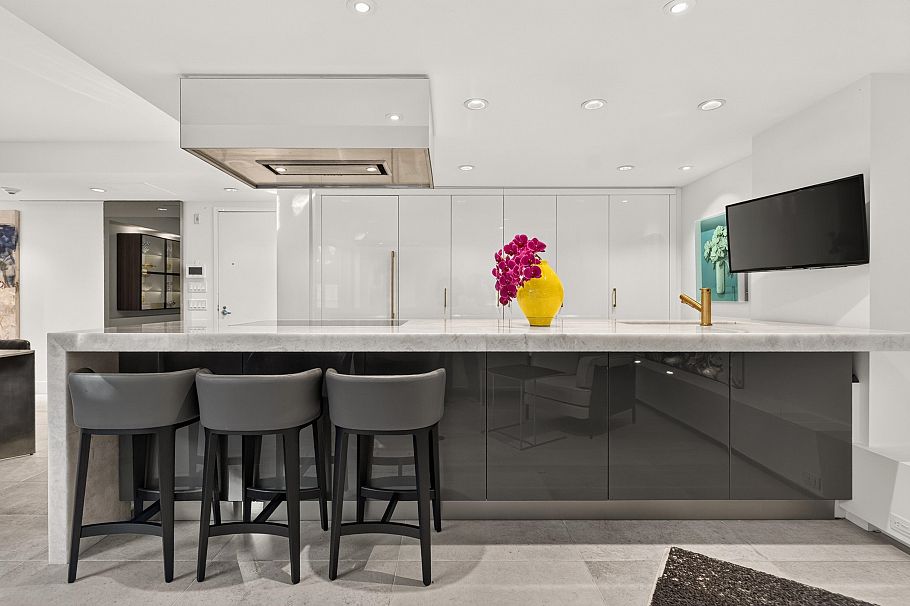 320 4900 Cartier Street Vancouver, BC - 11