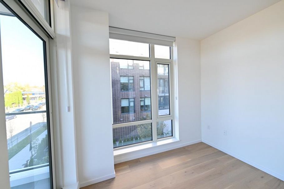 306 8486 Oak Street Vancouver, BC - 13