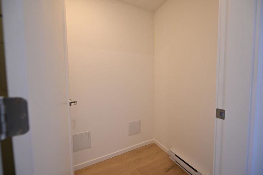306 8486 Oak Street Vancouver, BC - 9