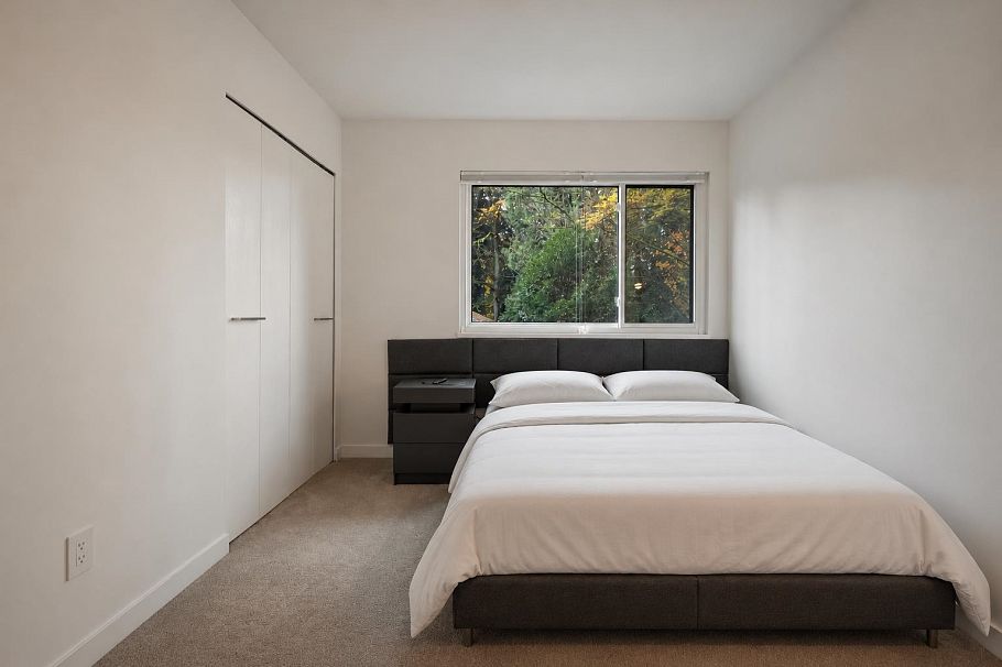 2221 Bowser Avenue North Vancouver, BC - 20